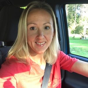 Meet your Posher, Stephanie